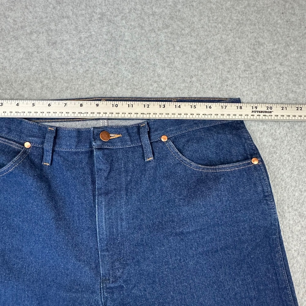 Wrangler Y2K 13MWZ Cowboy Cut Mens Jeans 36x34 Indigo Blue Straight Leg Denim - Picture 8 of 12
